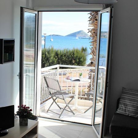 Apartments Mare Blu By The Sea. Pórto Ráfti Buitenkant foto
